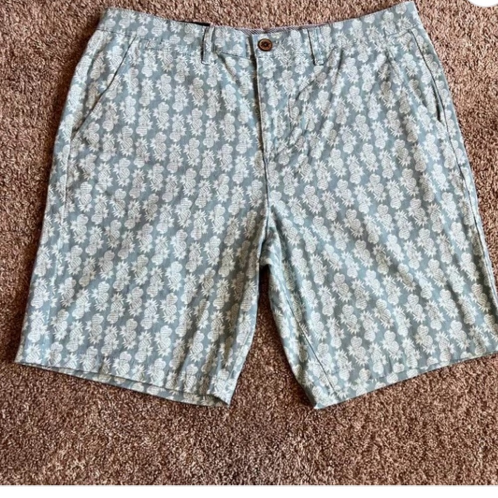 Printed Stretch Chino Short MAKE ME AN OFFER!!!!